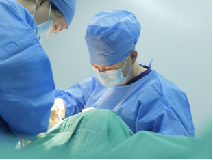 柏德口腔医师团：以医心铸匠心，以专业医技承载每一份就诊信赖