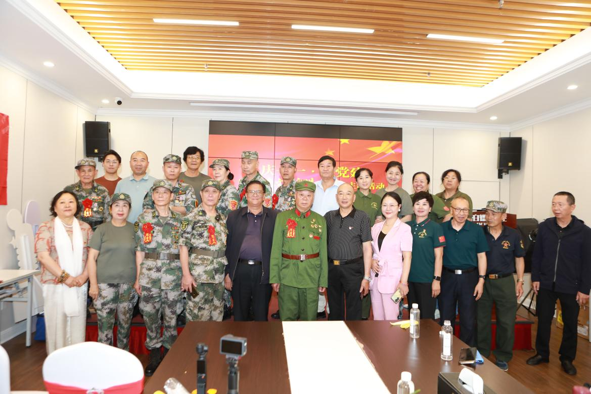 昆明柏德口腔承办红色宣讲公益活动，将红色精神融合口腔健康服务致敬老兵